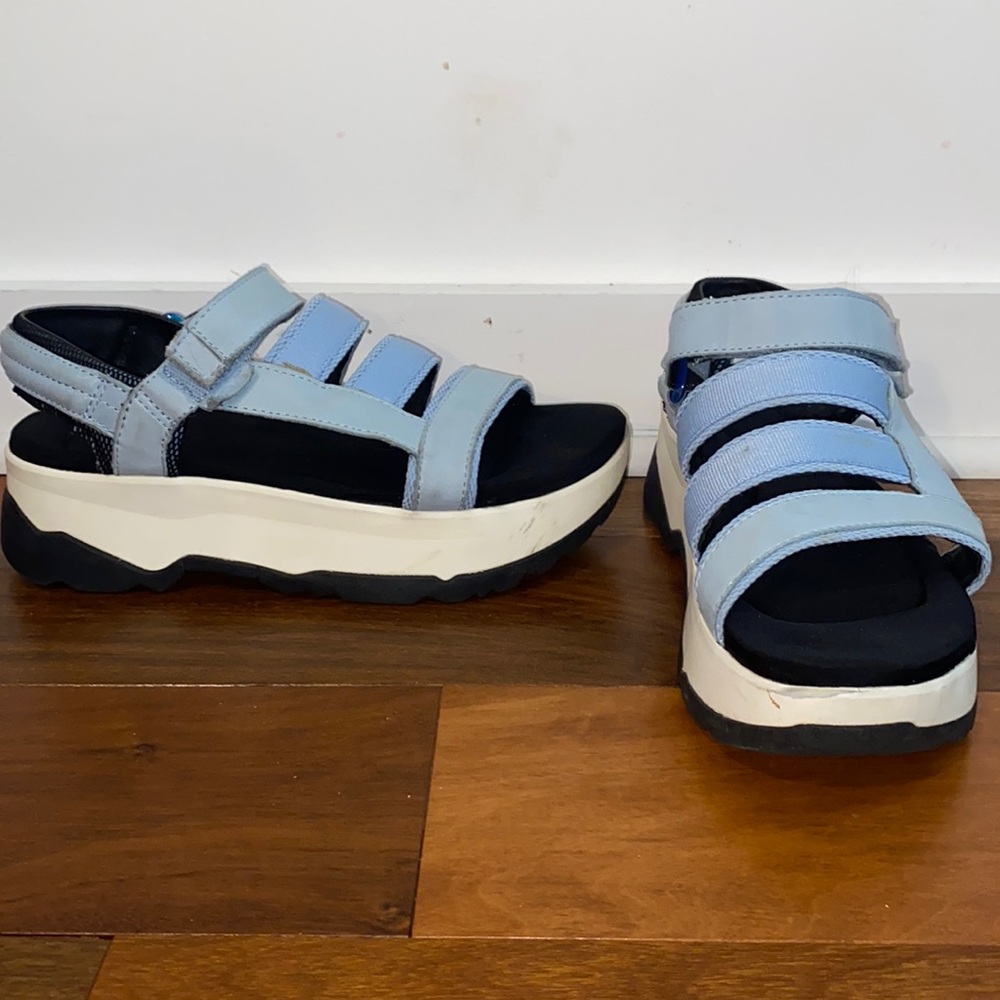 {Teva} platform